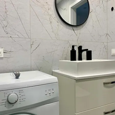 A Super Comfortable Place In A Quiet And Setting Daire